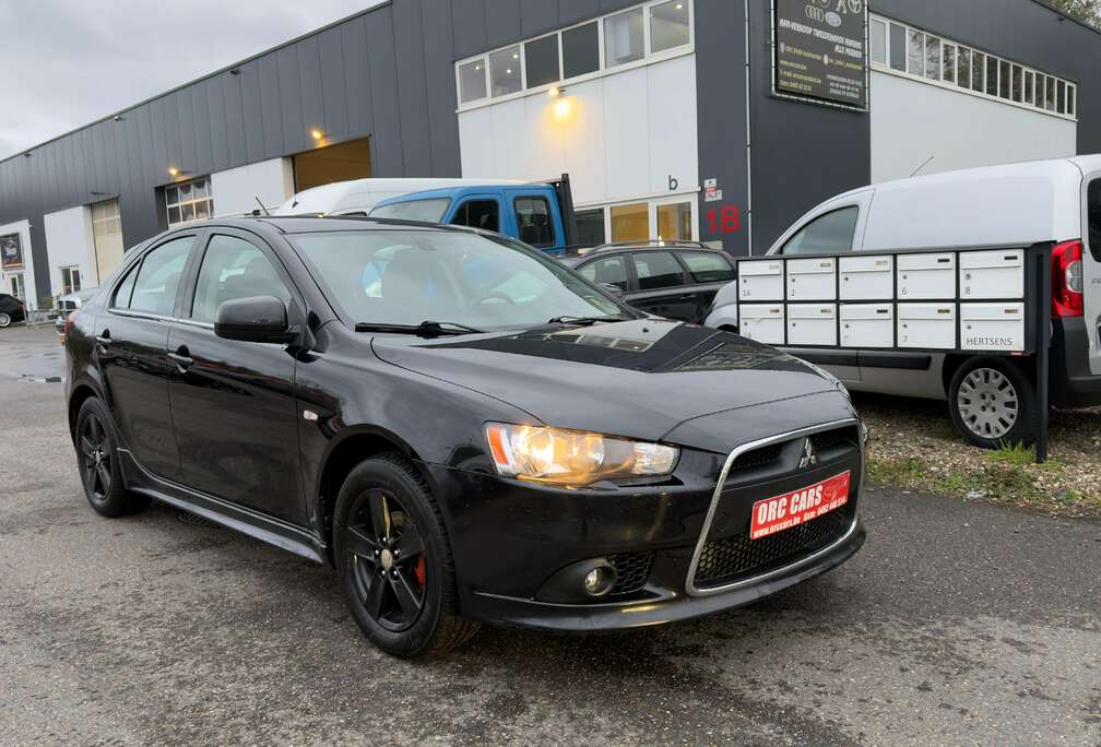 Mitsubishi Lancer 2.0 DI-D Inform