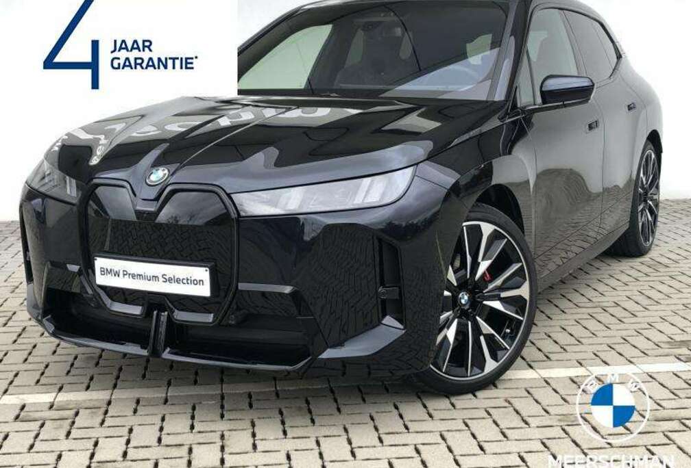 BMW xDrive60 Msportpro trekh pano climseats