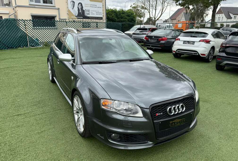 Audi 4.2i V8 40v Quattro ° LICHTE VRACHT ° FULL OPTION °