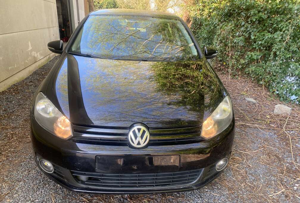 Volkswagen Golf 1.6 CR TDi Highline DPF