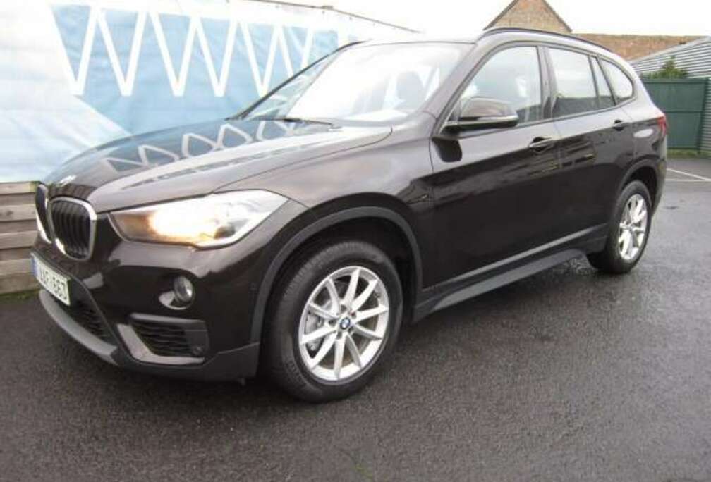 BMW 1.6D sDrive NAVI + TREKHAAK + SPORTVELGEN + PDC