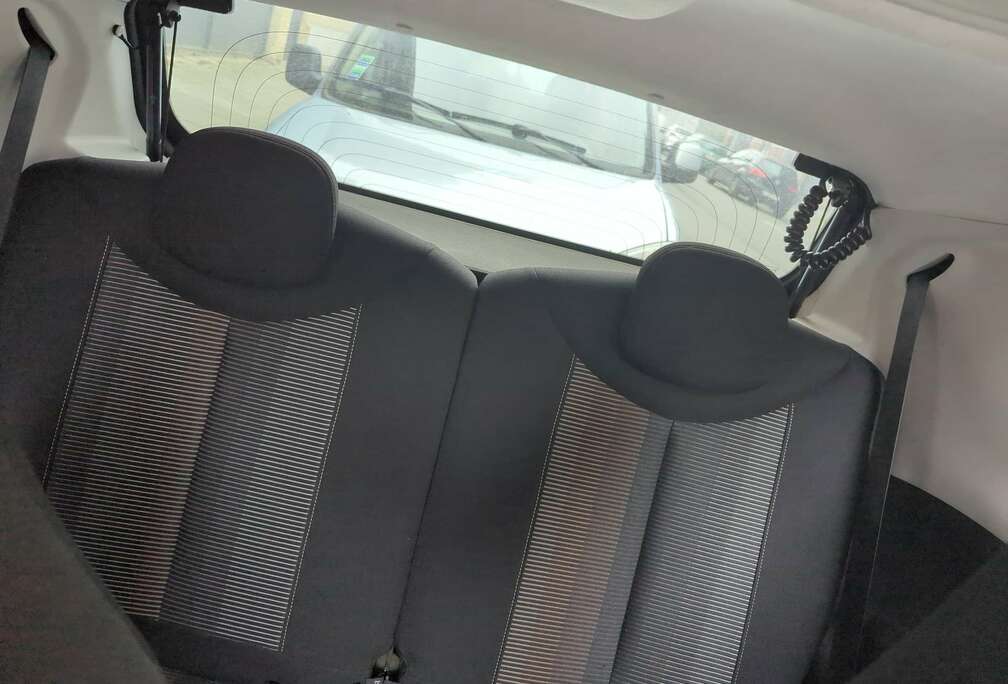 Peugeot 1.2 PureTech Top! Allure