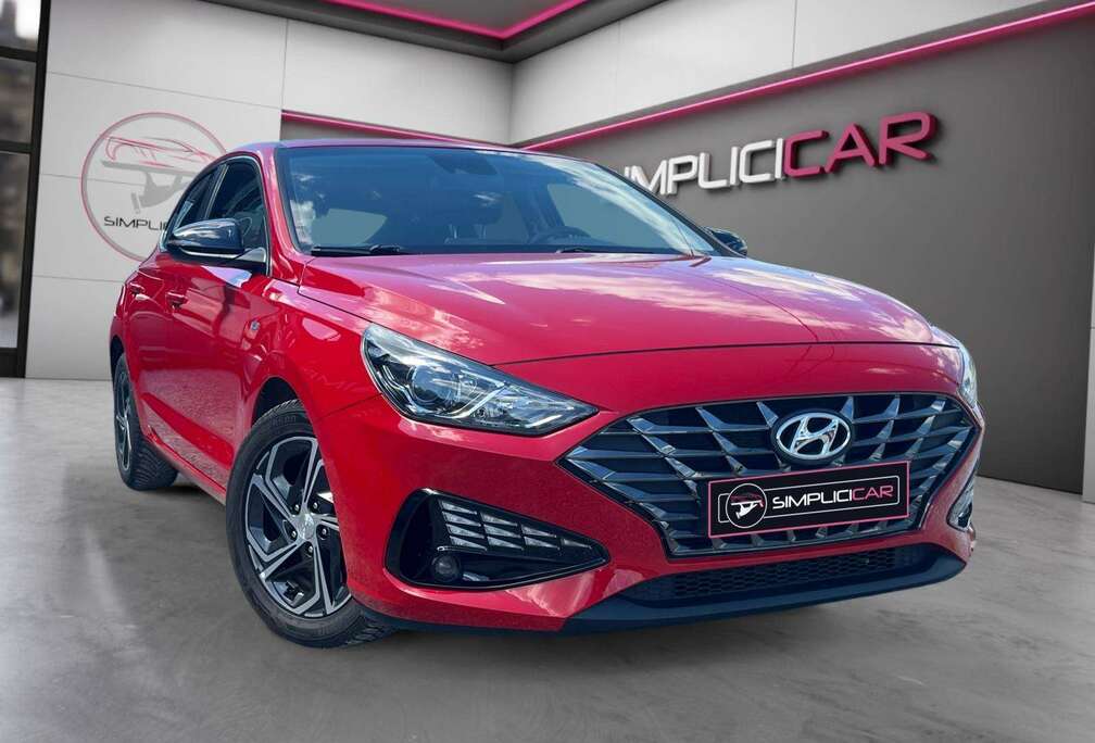 Hyundai i30 Fastback 1.0 T-GDi MHEV