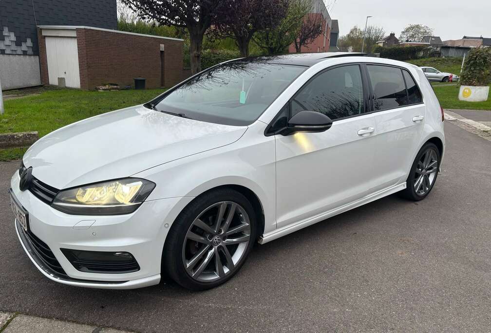 Volkswagen 1.6 CR TDi Highline Pack R-line