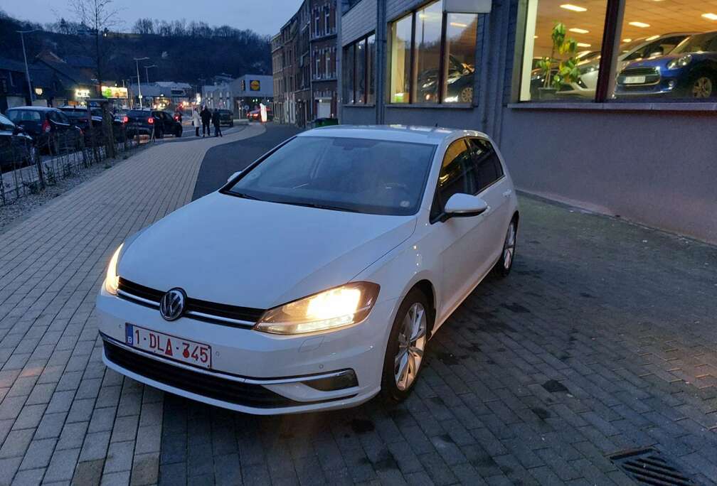 Volkswagen 2.0 SCR TDi Highline DSG GARANTIE 1 AN (EU6.2)