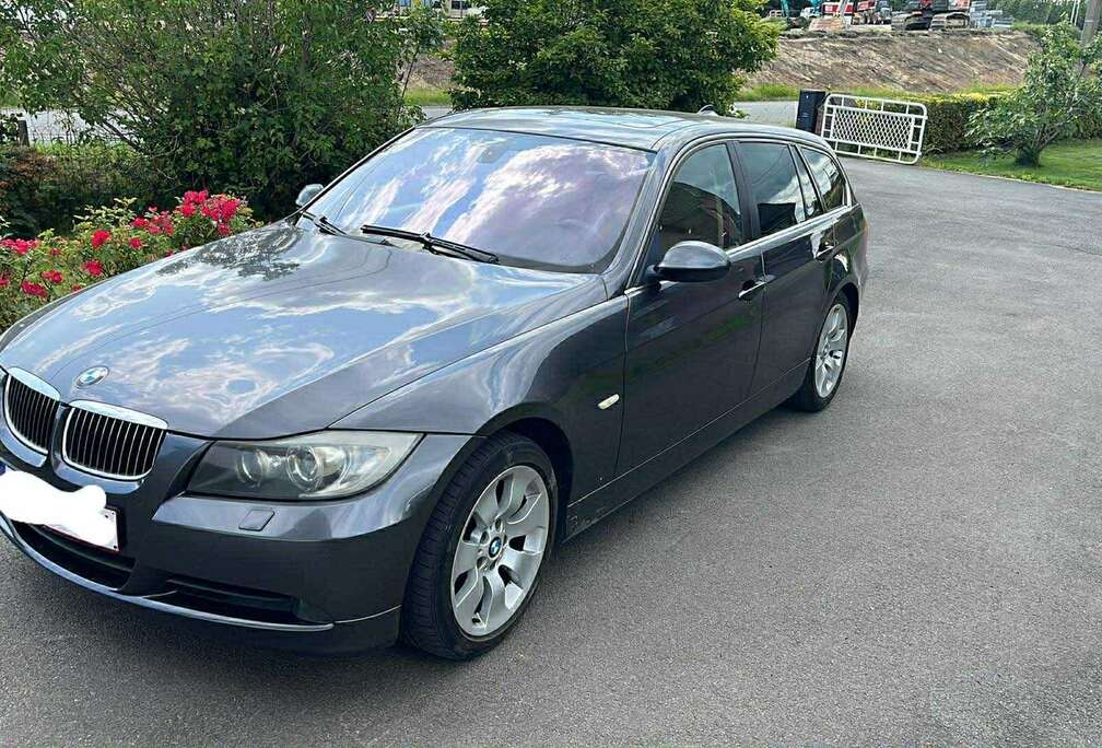 BMW 325xi Touring Aut.