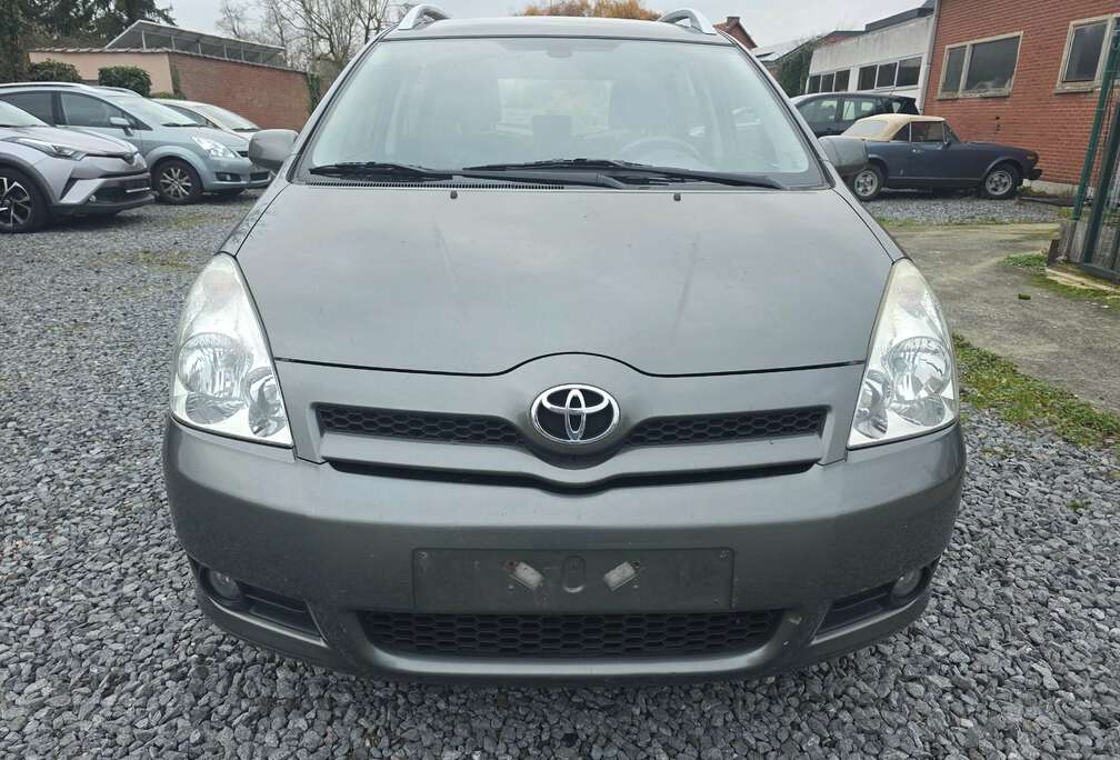 Toyota Corolla Verso 1.6i VVT-i 16v Linea Luna 5pl.