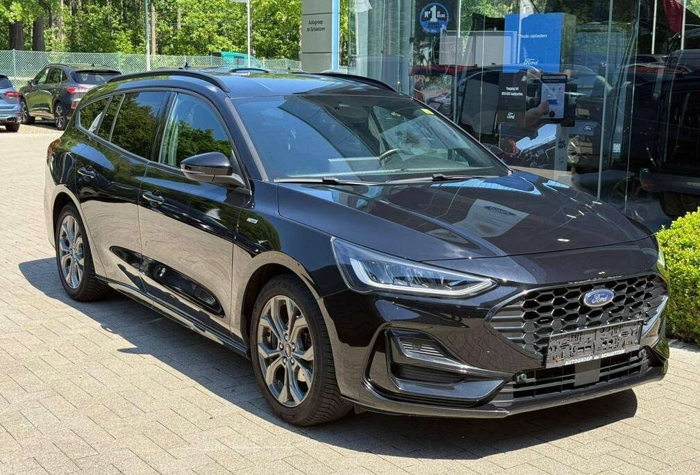 Ford Focus Clipper - St-Line - Winter Pack - Adaptive C