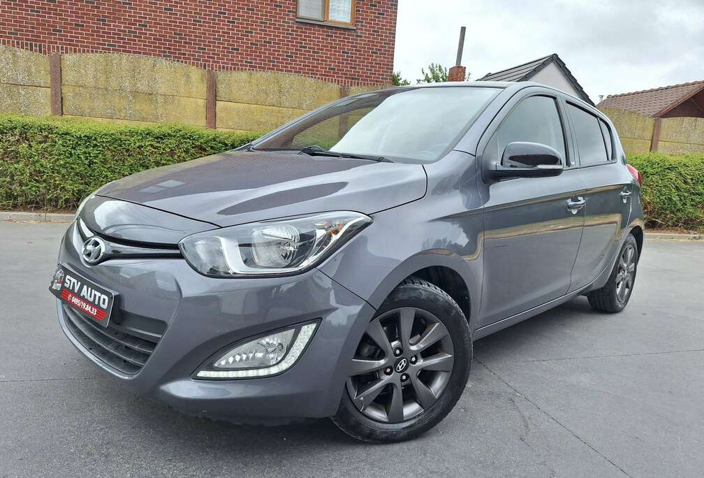 Hyundai i20 1.4i Go! AUTOMATIQUE/  FULL CARNET  / 12 MOIS GARANT