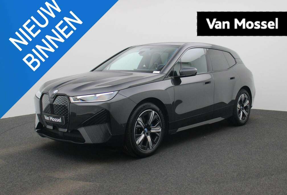 BMW xDrive40 SOH 96%  PANO  360 CAM  LEDER  H&K S