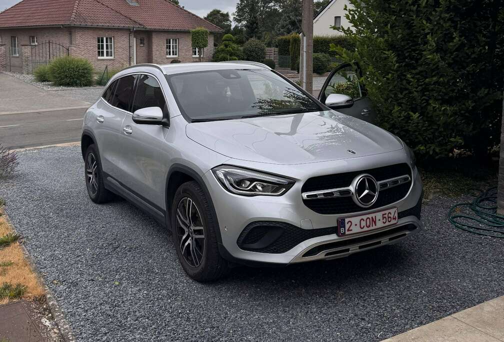Mercedes-Benz GLA 250 e PHEV Luxury Line