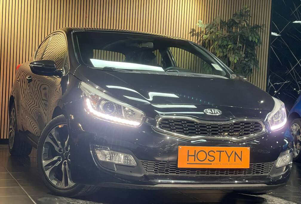 Kia 1.6 CRDi*GARANTIE 1AN*NAVI*TOIT OUVRANT