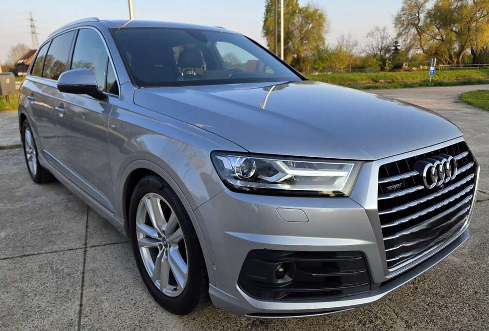 Audi 3.0 TDi V6 - Quattro - automaat - S-Line - 7-zit