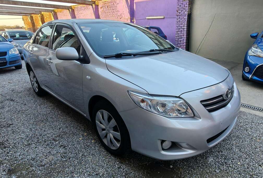 Toyota Corolla 1.6i VVT-i Luna Pack