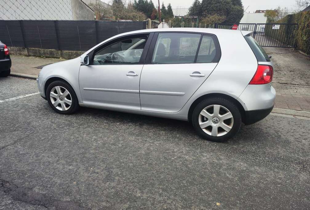 Volkswagen 1.9 TDI 90 gps contrôle technique ok