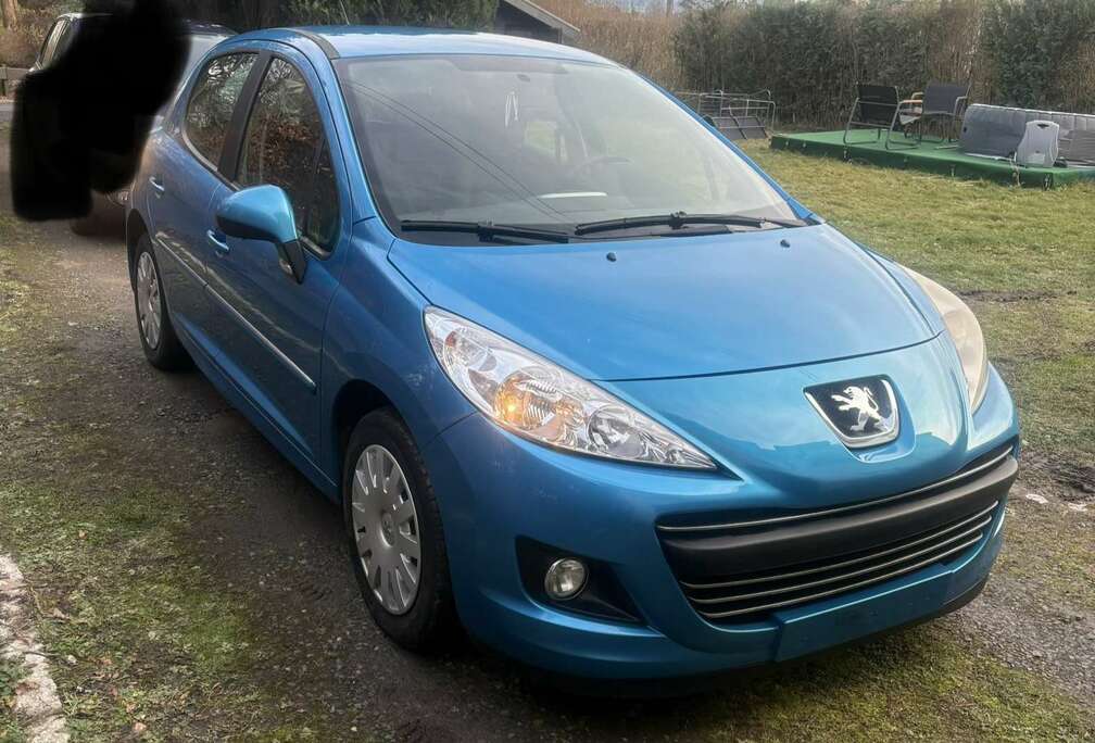 Peugeot 1.4 HDi Allure FAP
