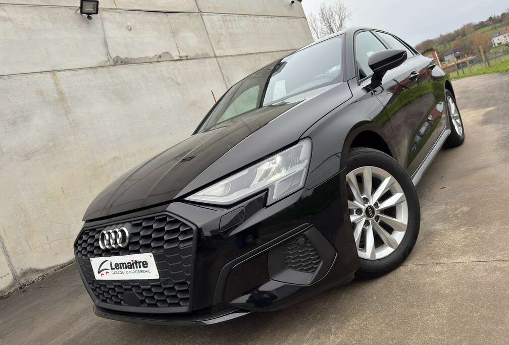 Audi Sportback 35 TFSI 150Pk / CARPLAY / LED / CAMERA