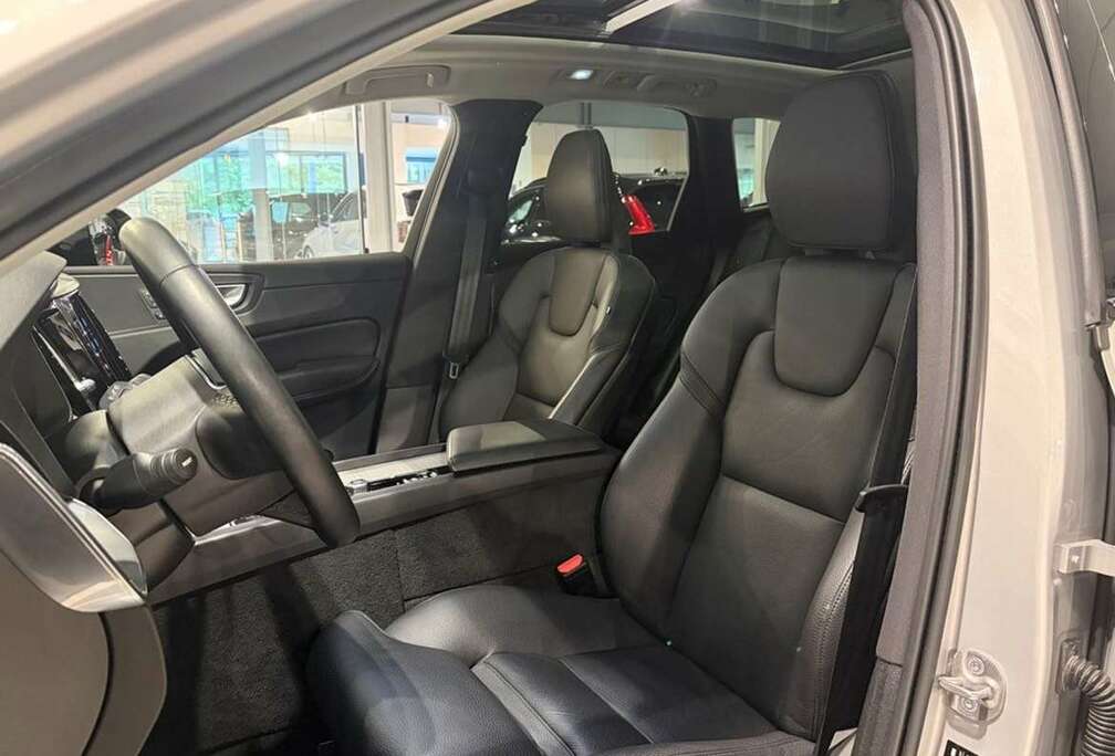 Volvo T6 AWD Recharge Geartronic Inscription Expression