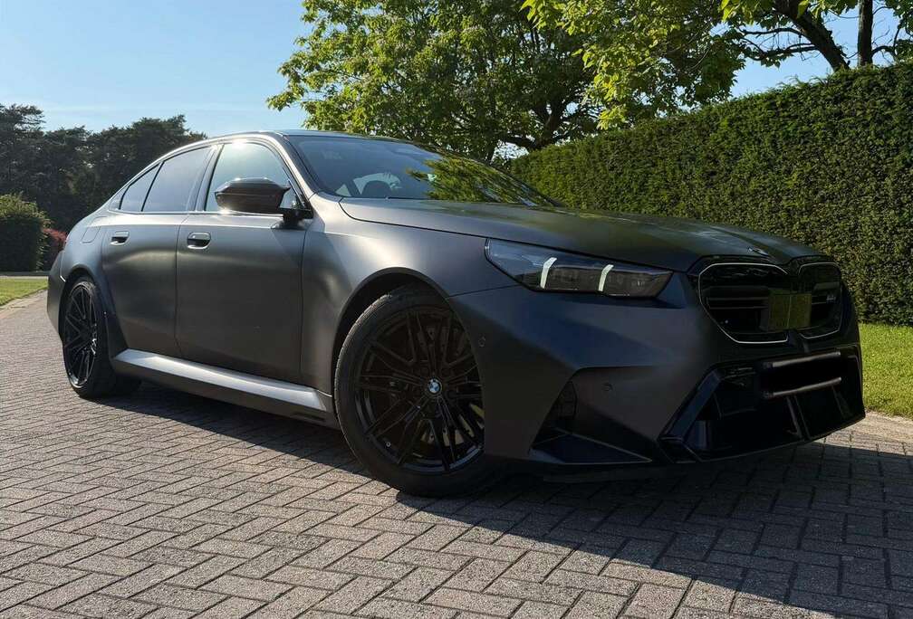 BMW M5 PHEV 4.4 AS (535 kW)