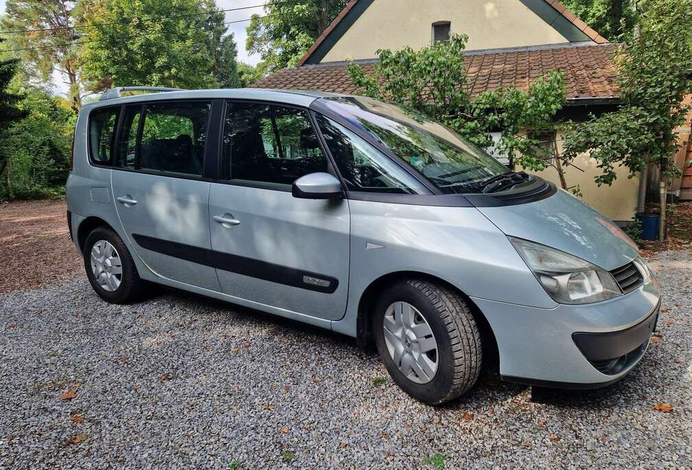 Renault 2.0 T Expression