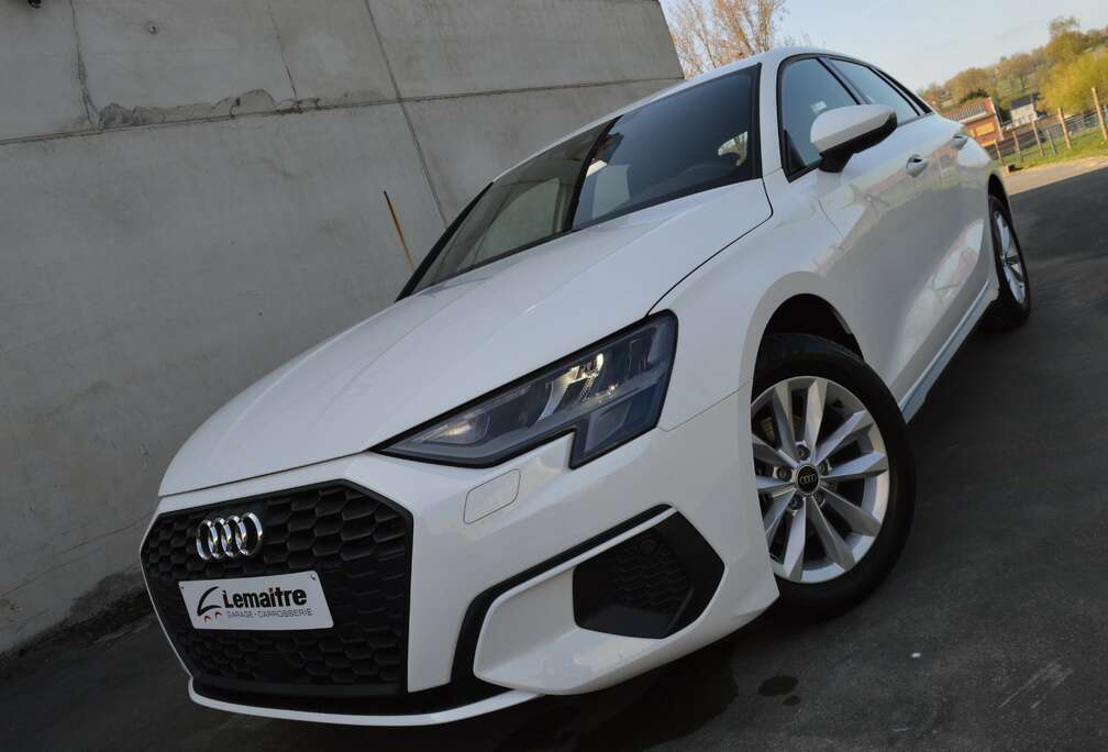 Audi Sportback Advanced 35 TFSI 150Pk / Carplay / Led