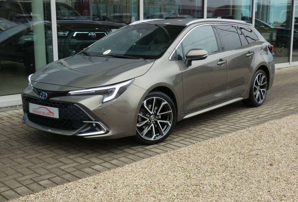 Toyota 2.0 Hybrid 196pk Premium+LEDER+Dodehoek+Sportzetel