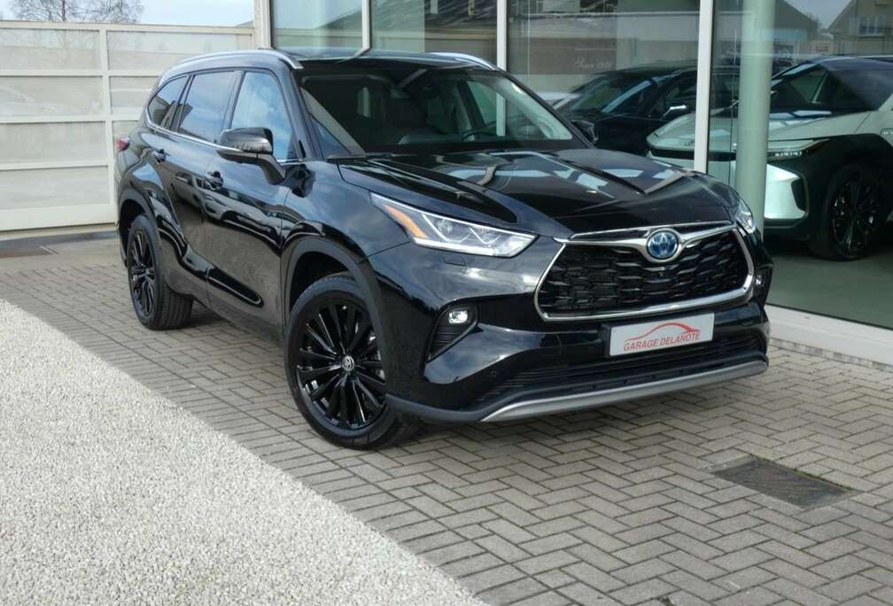 Toyota Hybrid AWD Premium Plus 7PL +Trekhaak +PANO