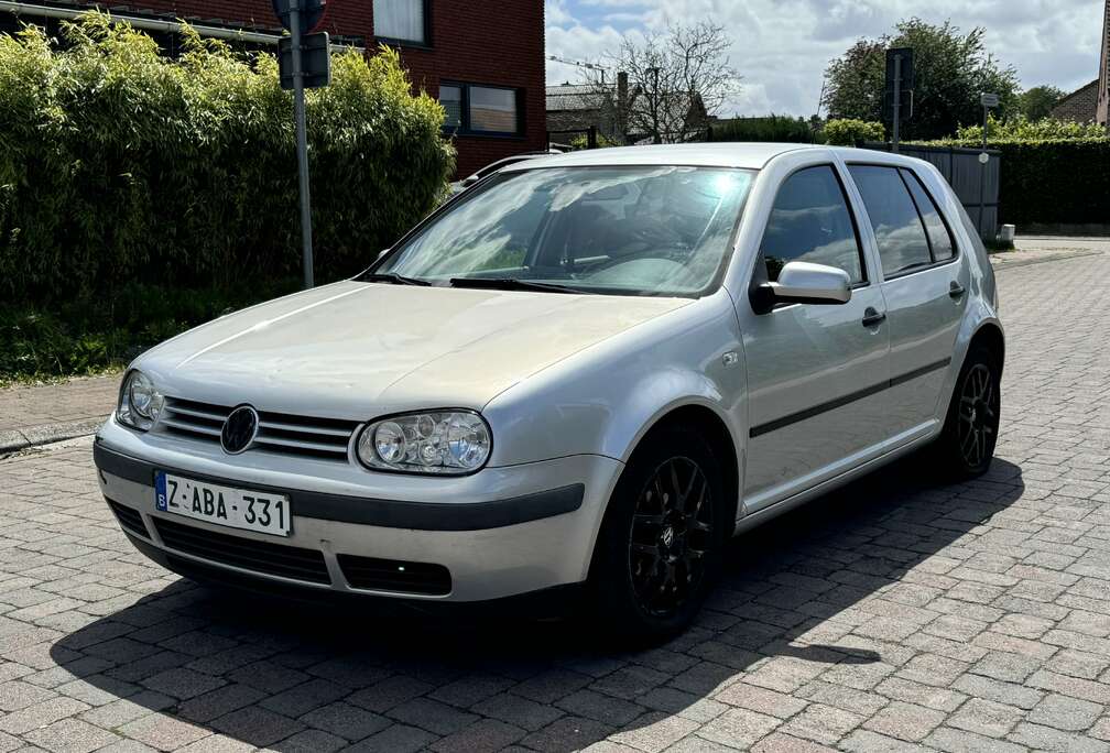 Volkswagen VW. Golf 1.6 essence , boîte automatique , airco , Ct ok carpas