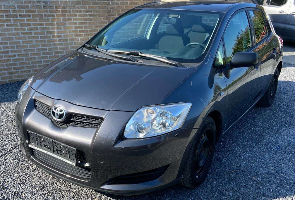 Toyota 1.4i VVT-i Edge