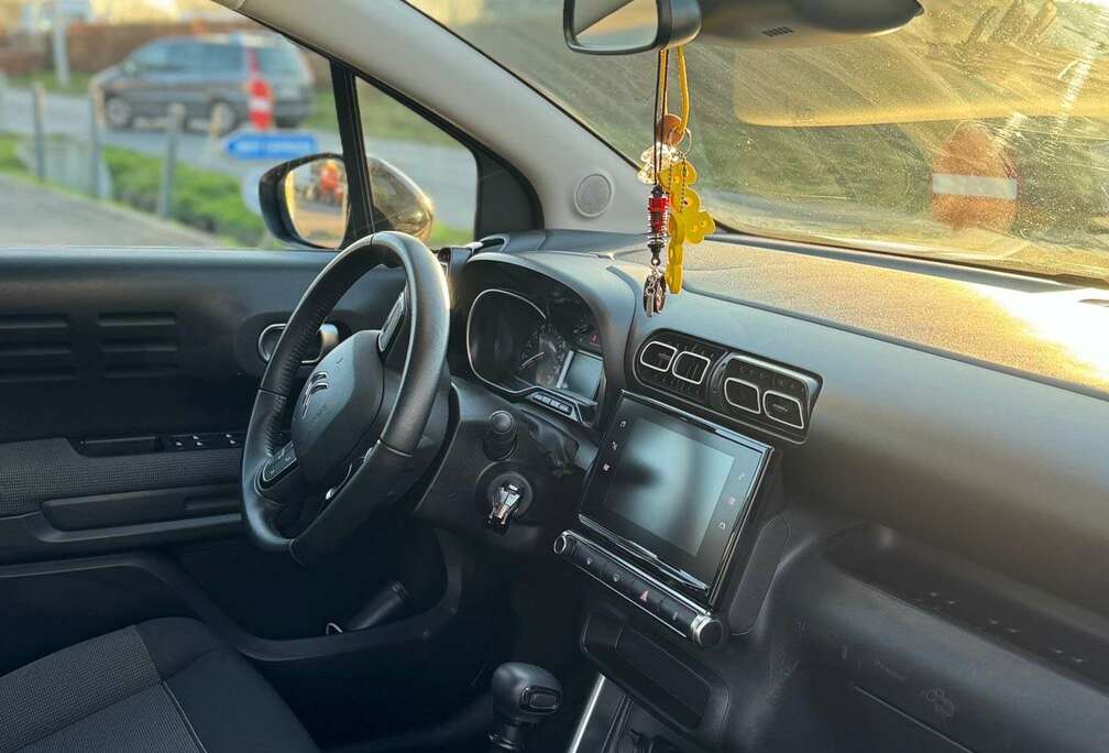 Citroen PureTech 110 Stop & Start OPF Feel