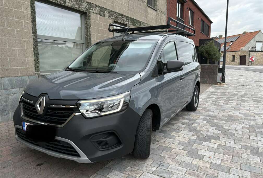 Renault 1.5 Blue dCi Essentiel Sesame S/S
