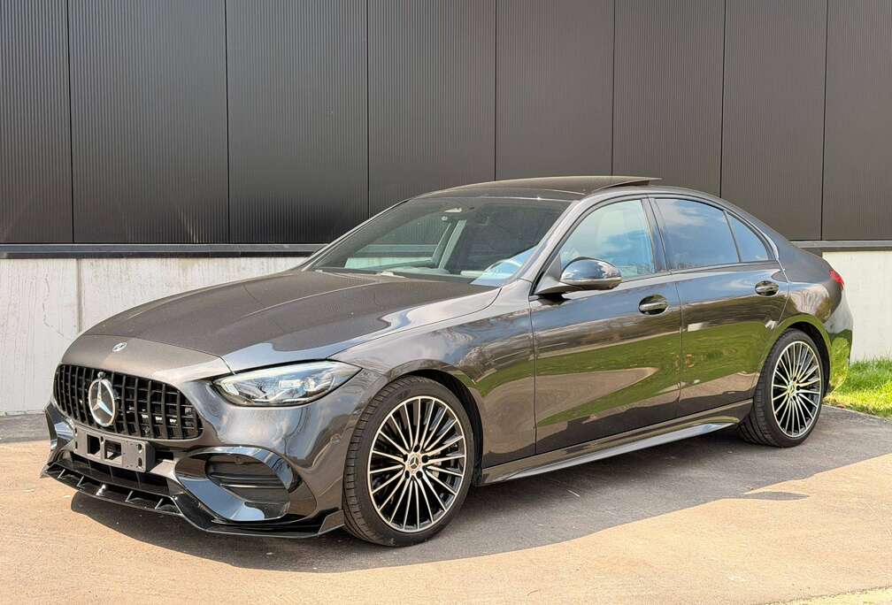 Mercedes-Benz AMG Sport Line * Pano * Full Option * Memory