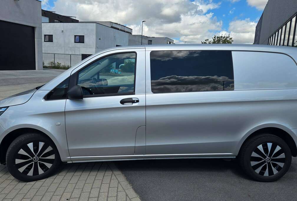 Mercedes-Benz 2.0 BlueTEC A1 BE 9G-Tronic (EU6d)