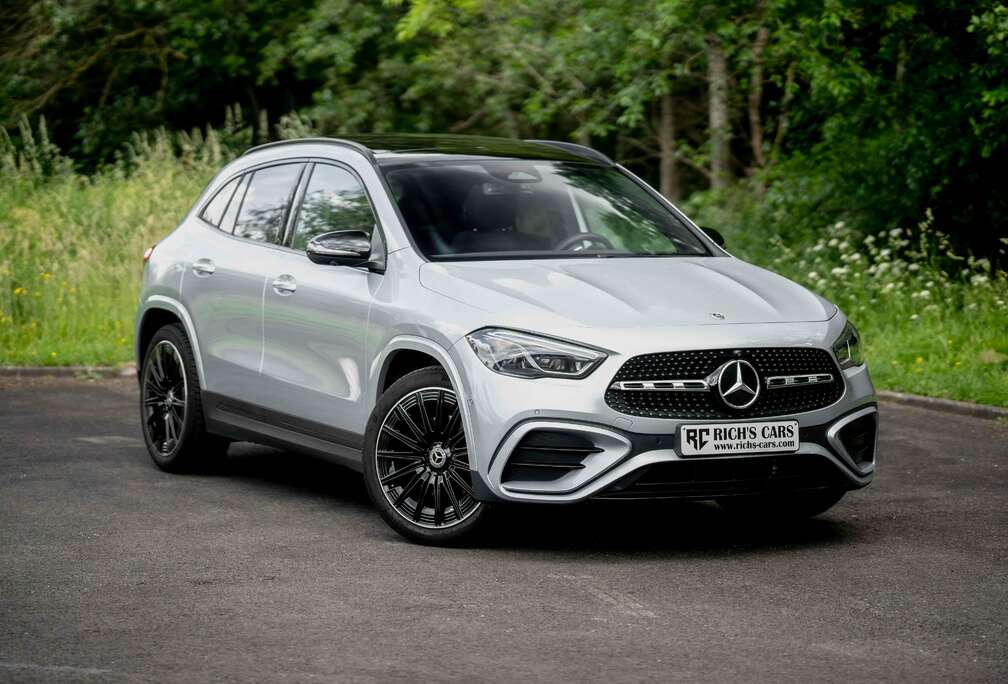 Mercedes-Benz GLA 180 AMG Line AMG Line