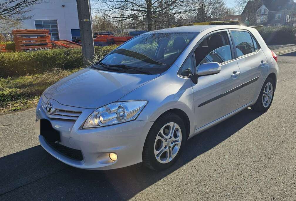 Toyota 1.3VVT-i Climatisation/Navigation/ Euro 5