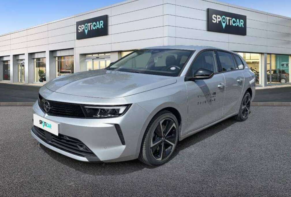 Opel Sports Tourer 6 1.6 Turbo Hybrid 132kW Edition