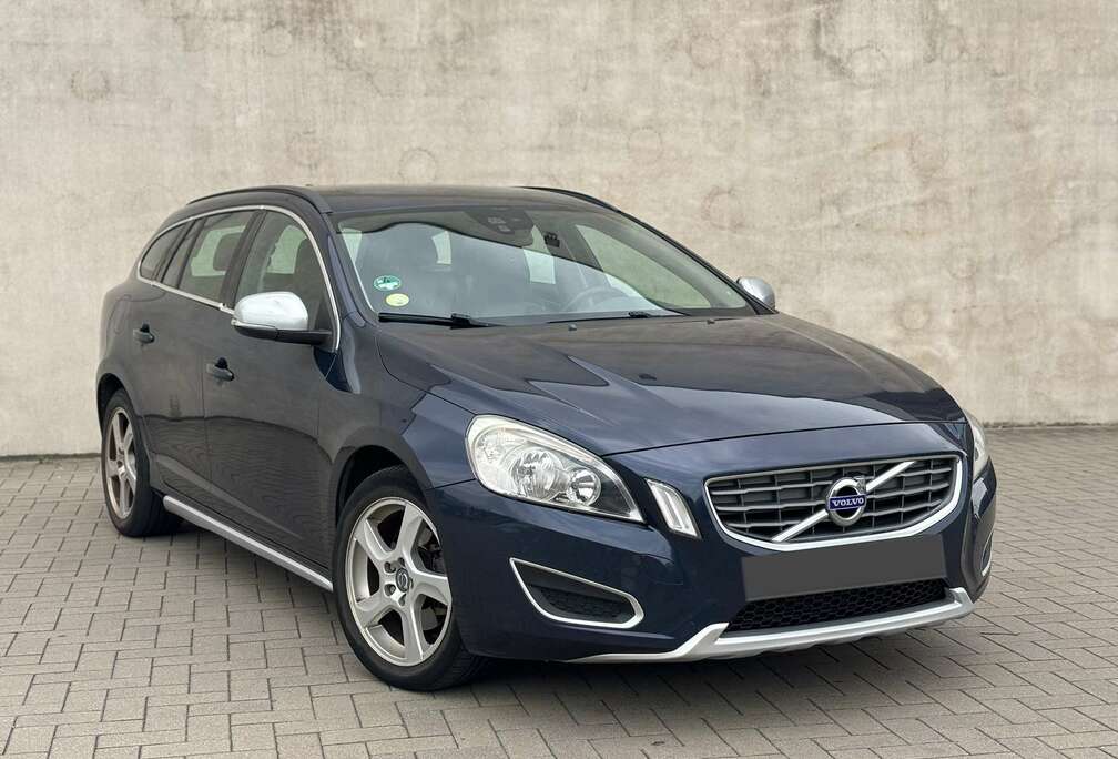 Volvo 1.6 D DRIVe R-Design Start/Stop