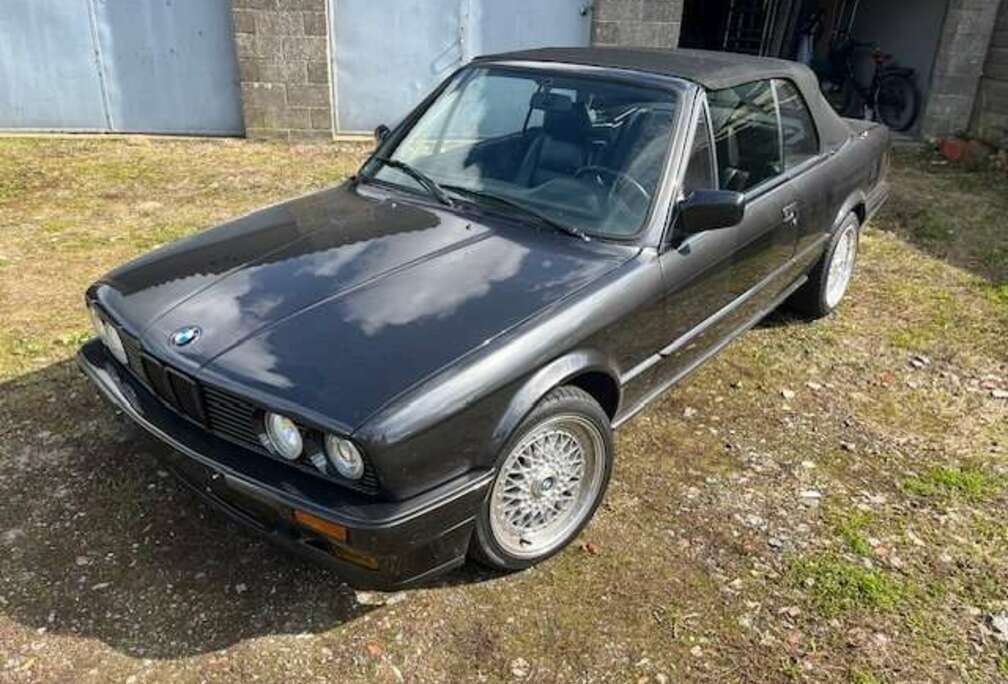 BMW 320i