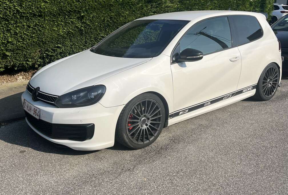 Volkswagen 2.0 TSI