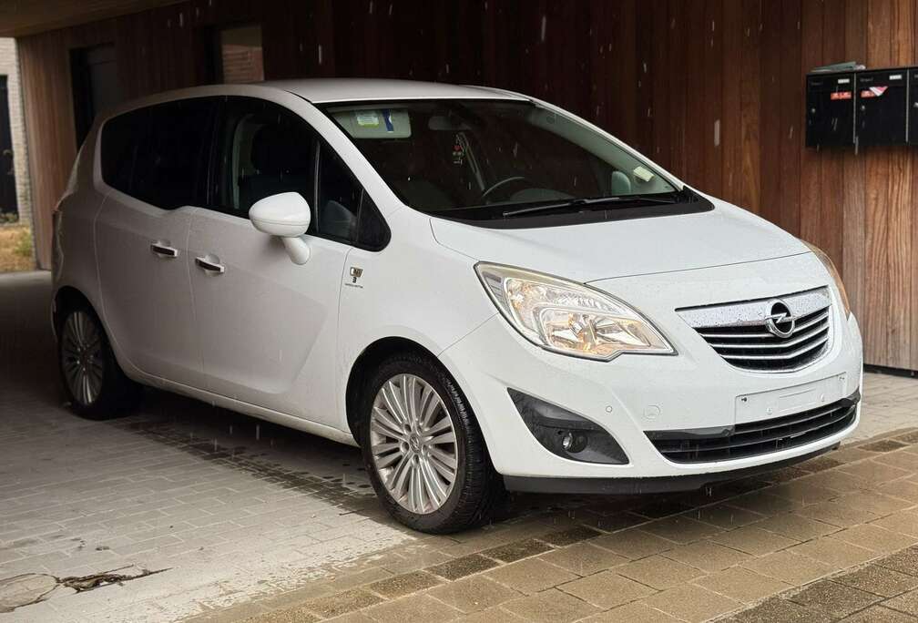 Opel 1.4 BENZINE / AIRCO! / GEKEURD VVK!