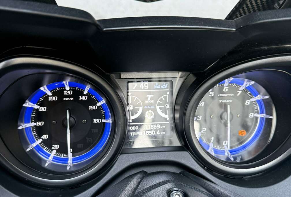 YAMAHA TMAX 560 TECH MAX – FULL OPTIONS   ✅ Poi