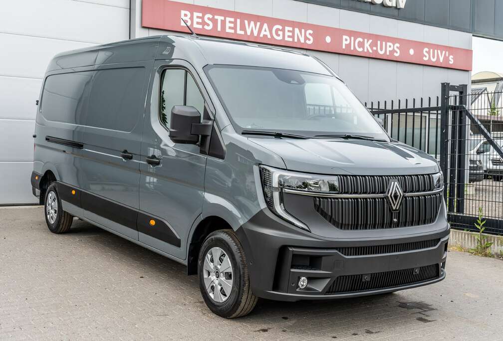 Renault 2.0dCi L3H2 - Automaat - Navigatie - 35.500excl