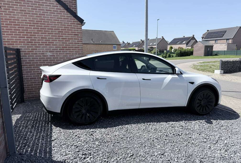 Tesla 72.5 kWh Standard Range