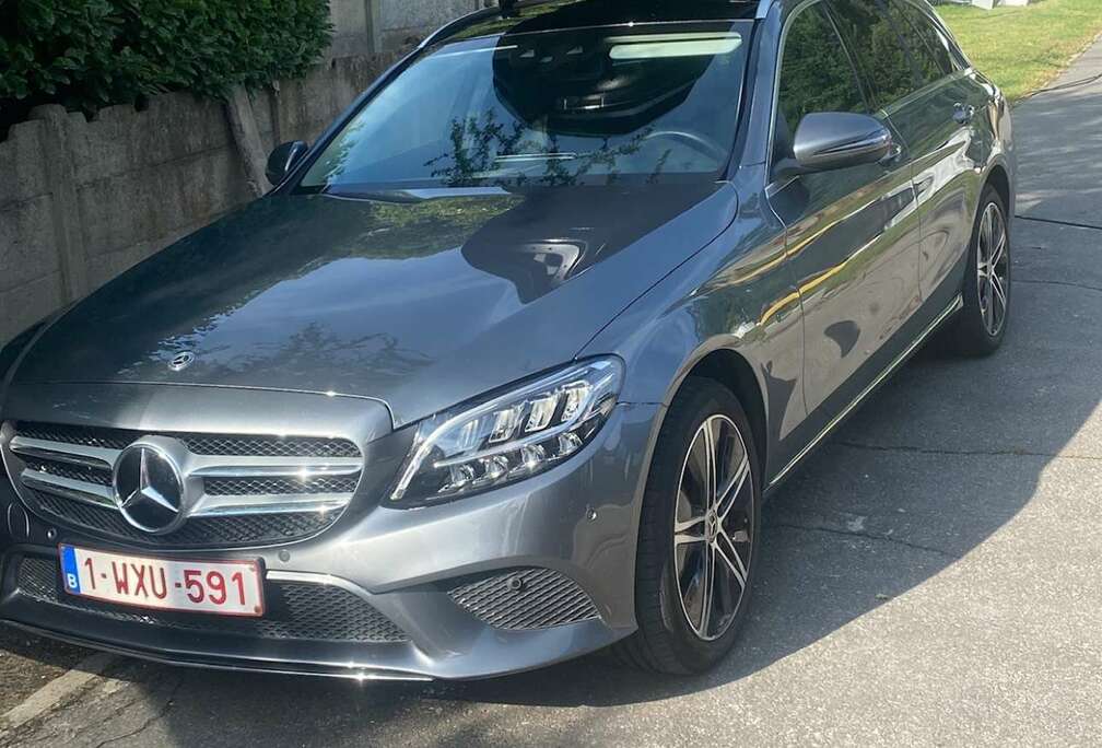 Mercedes-Benz business