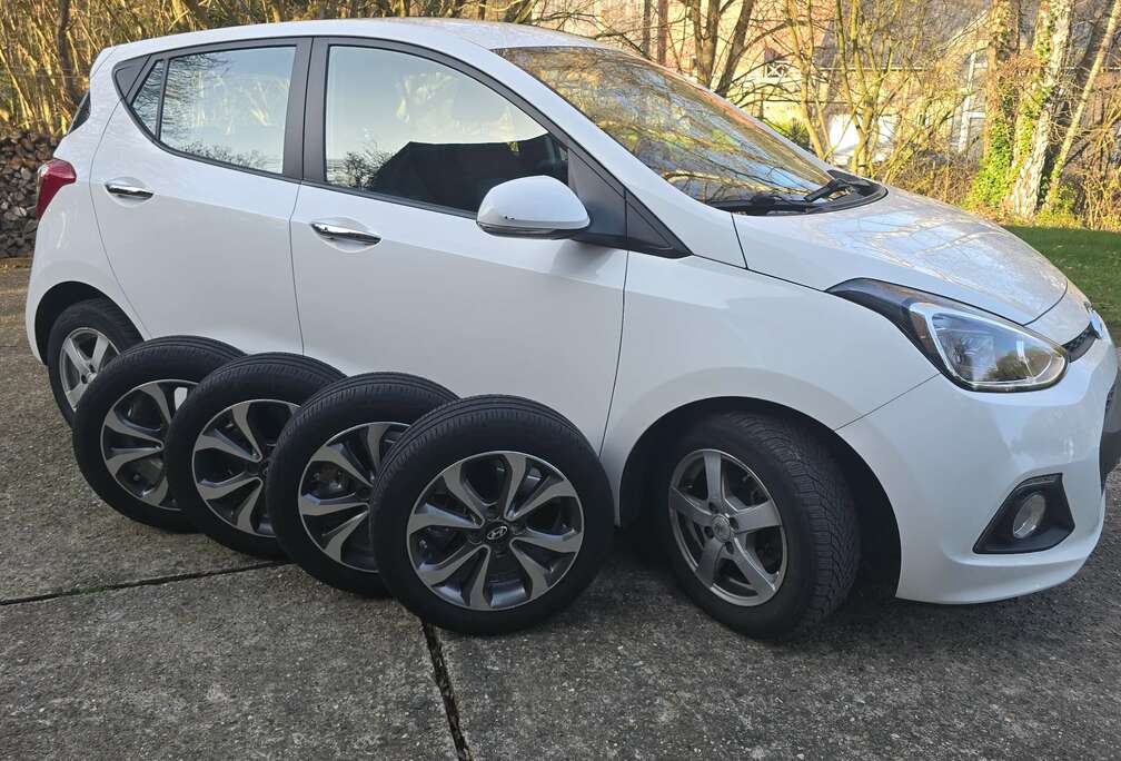 Hyundai i10 1.2i Joy