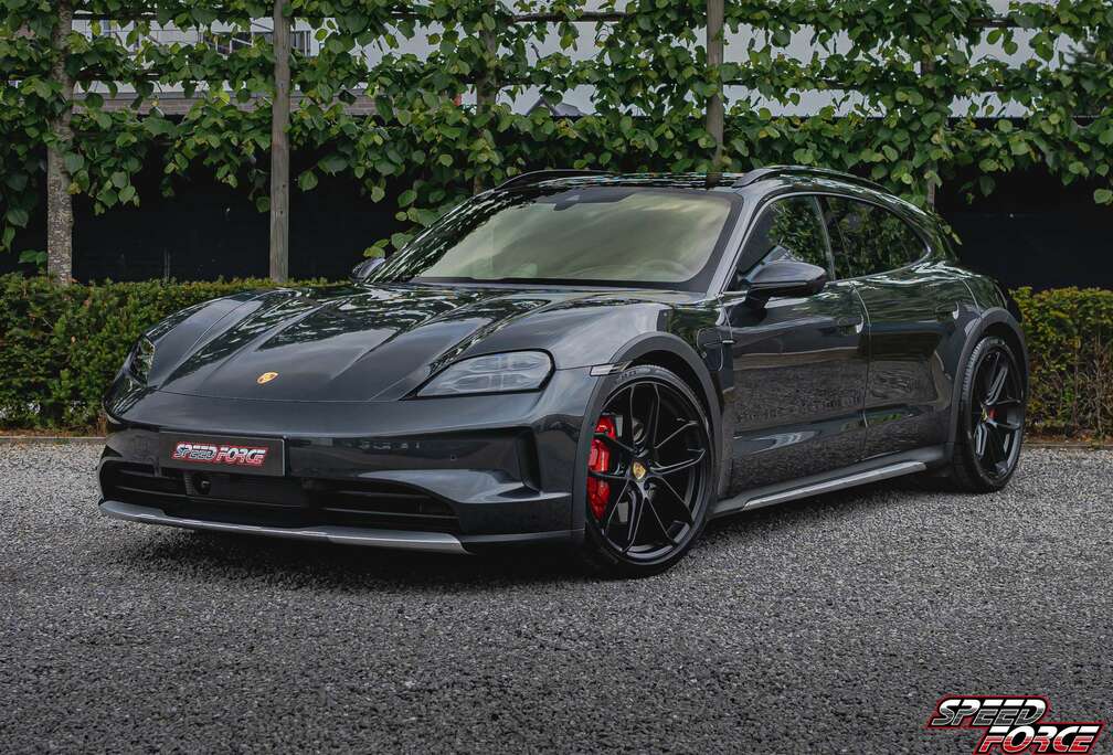 Porsche 4 Cross Turismo  21\