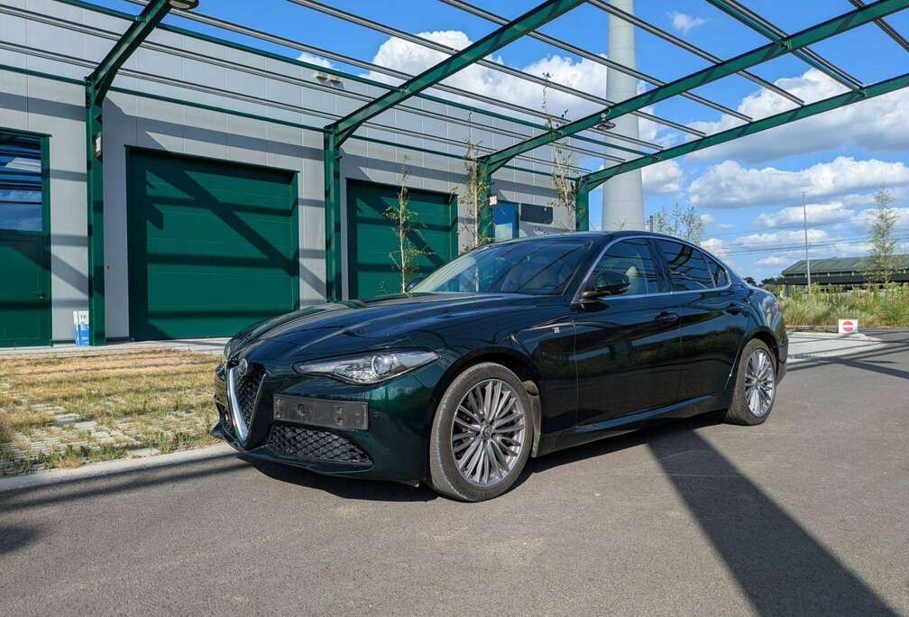 Alfa Romeo Giulia 2.0 T TI ATX