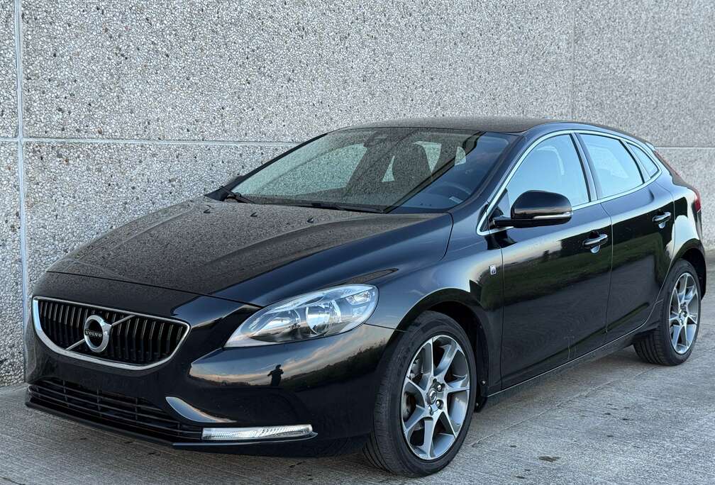 Volvo 2.0d - AIRCO - NAVI - 78.000 km - CRUIS/C