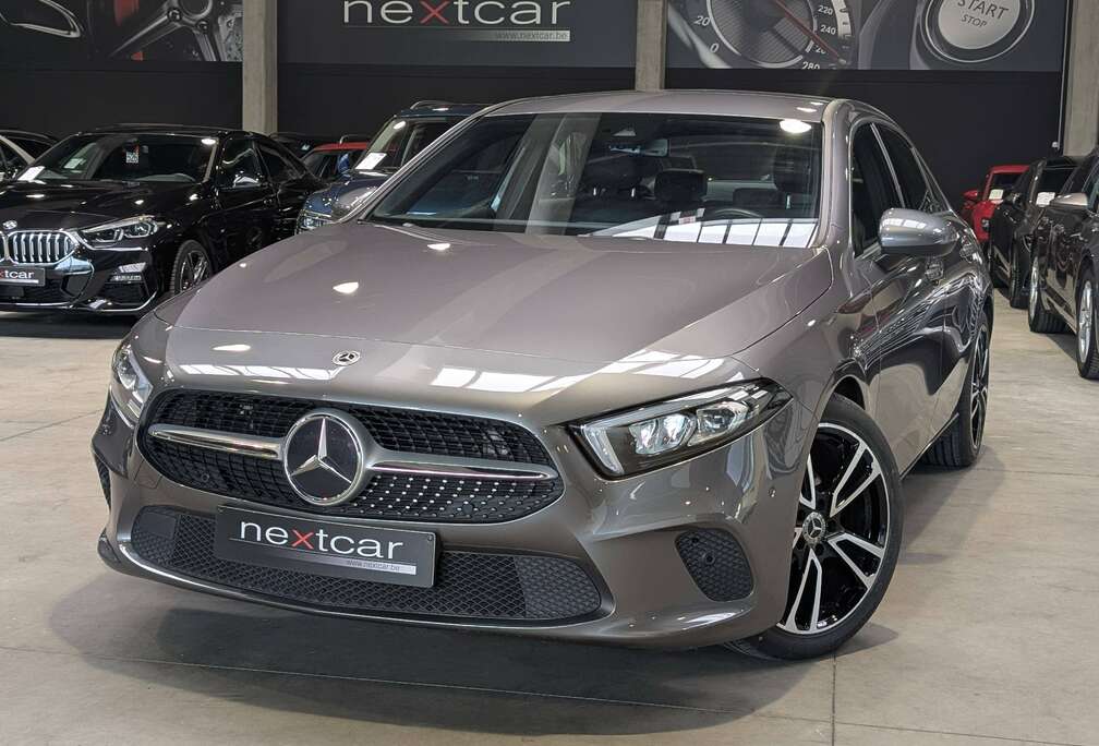 Mercedes-Benz Sedan Luxury **CUIR-LED AMBIANCE-NAVI-CAMERA**