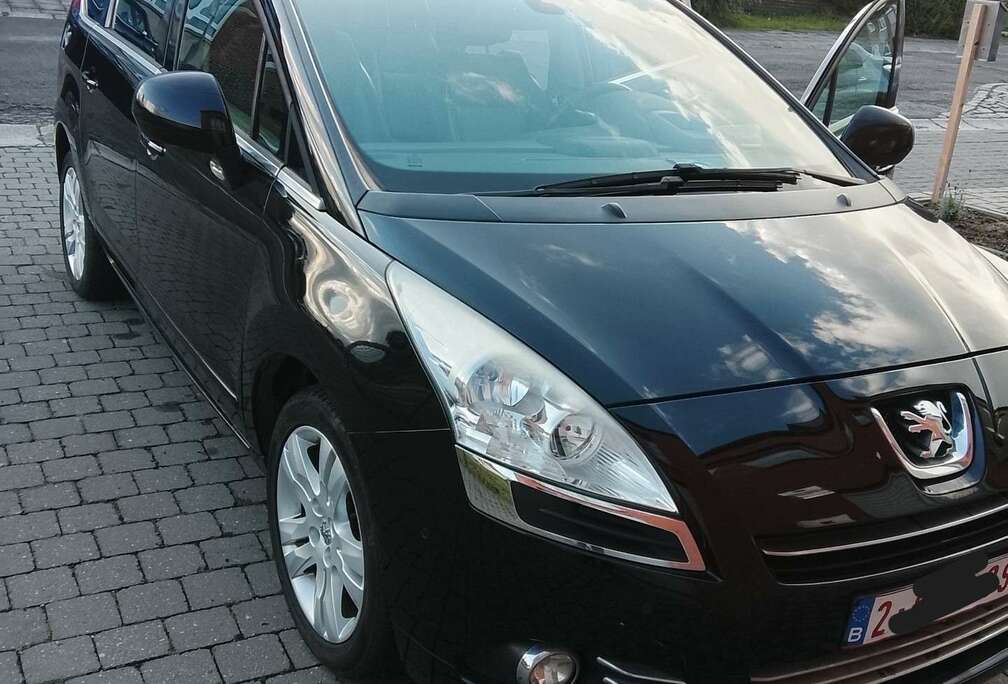 Peugeot 2012 , 7PLACES , 195 000 km , full option